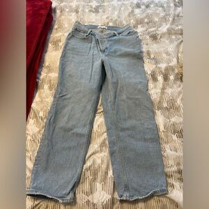 Abercrombie The Dad High Rise Jeans